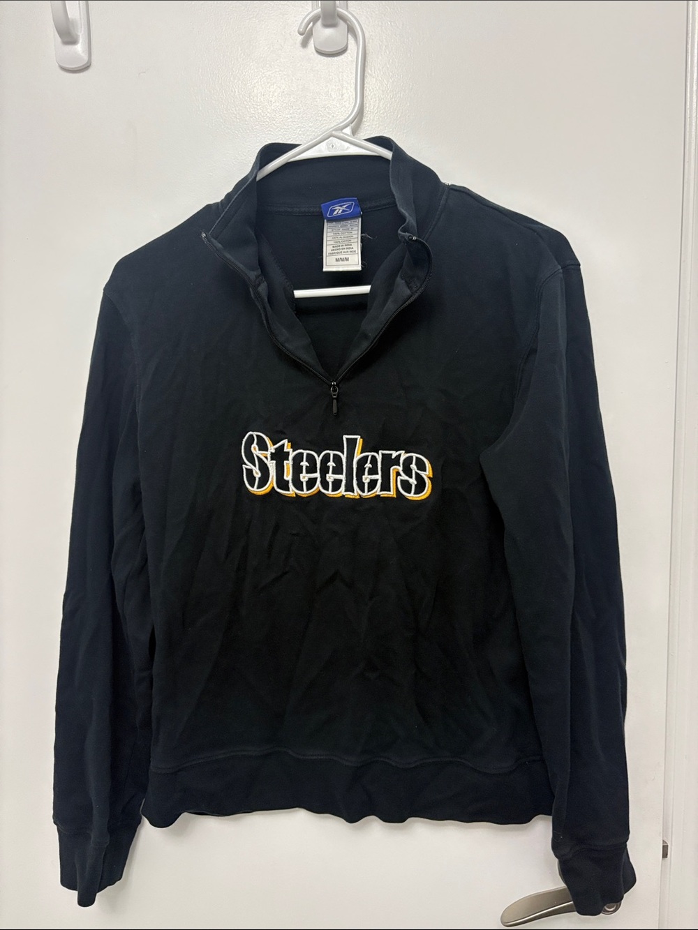 Steelers Quarter Zip Reebok size medium black